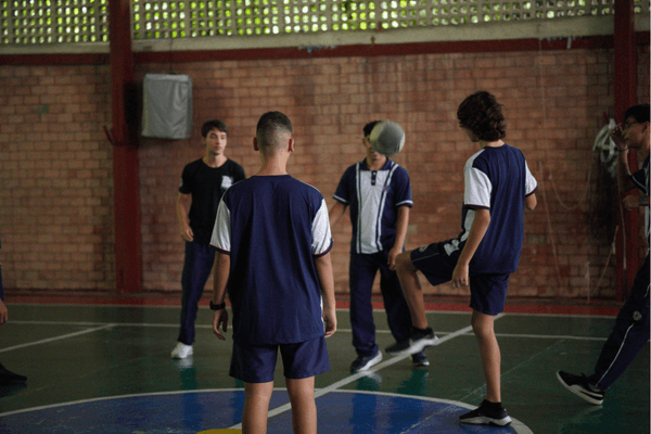 Salas de aula modernas e equipadas